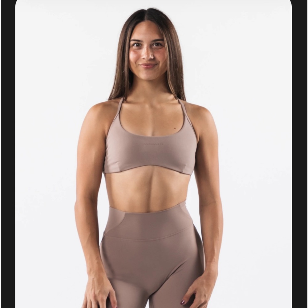 Alphalete Aura Strappy Bra